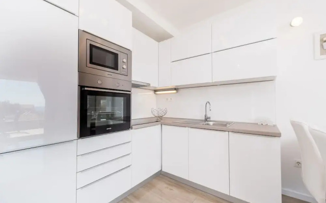 Apartments with Pool Villa Zora