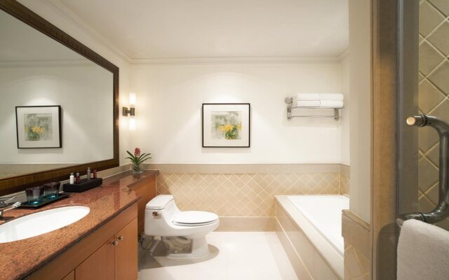 Mayfair Bangkok Marriott Executive Apartments SHA Plus +