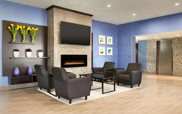 Travelodge Toronto East