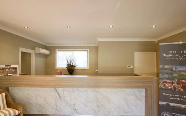 Potters Apartments