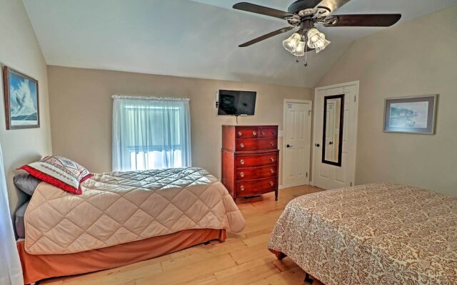 'riverside Hide-a-way' w/ Patio, Bbq, Fishing Pier