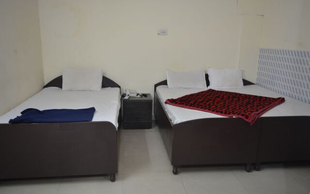 Shubham Hotel