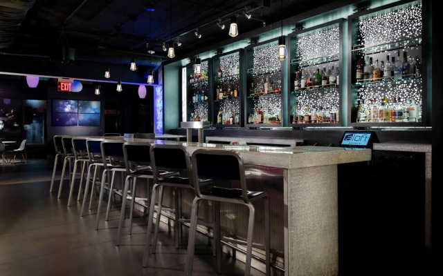 Aloft Nashville West End