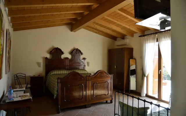 9 Muse Bed and Breakfast