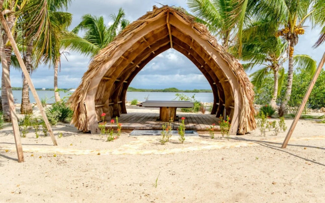 Seabird Belize Vacation Rentals