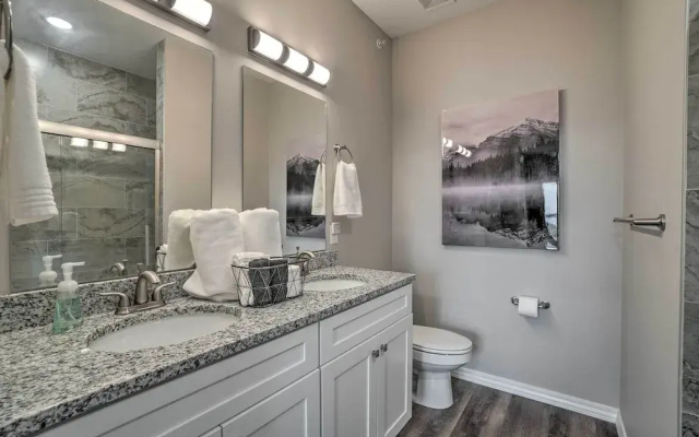 Family-friendly Branson Condo ~ 3 Mi to Strip