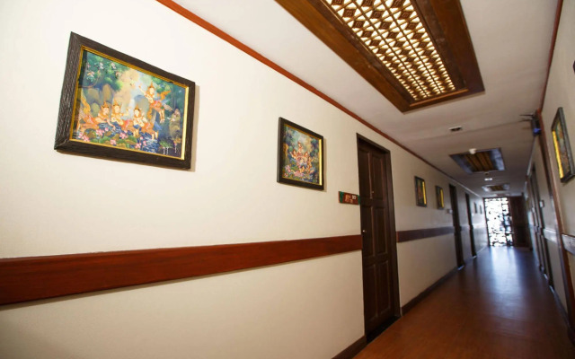 Chang Siam Inn