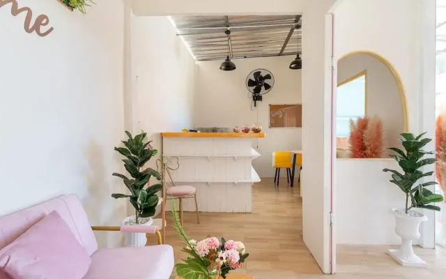 Brown Home Sattahip 19