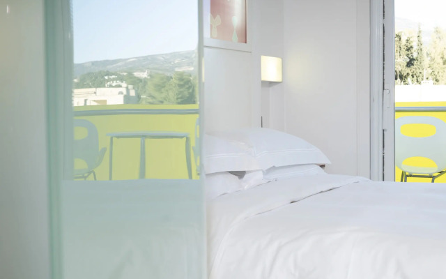 Semiramis Hotel