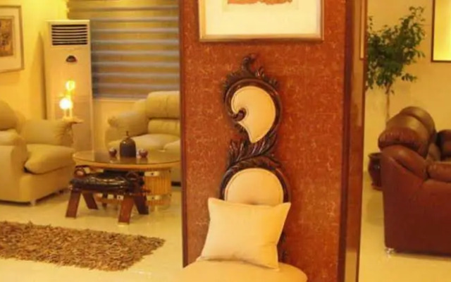 Renad Hotel