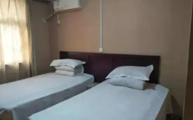 Shangqiu Xianglan Hotel (New Normal University)