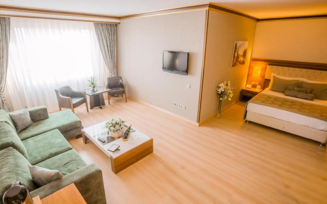 Yucesoy Liva Otel