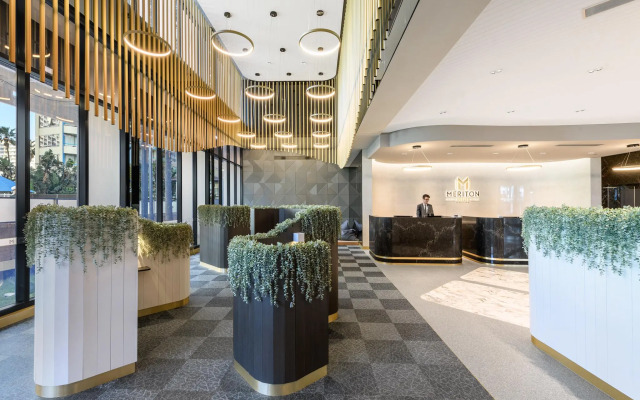 Meriton Suites Surfers Paradise