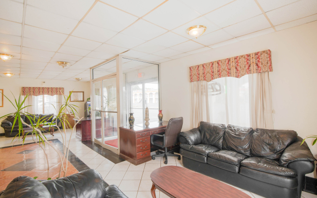 Hotel O Houston East Channelview I-10