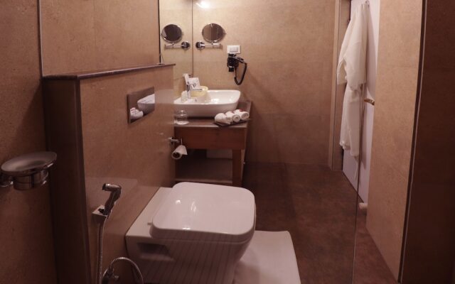 Denzong Shagrila Lords Inn- Hotel & Spa