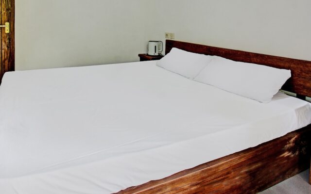 OYO 92275 Tastura Homestay