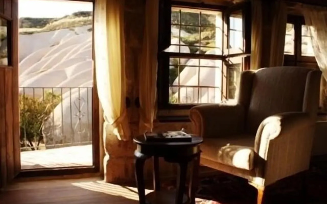 Valley Inn Cave Hotel