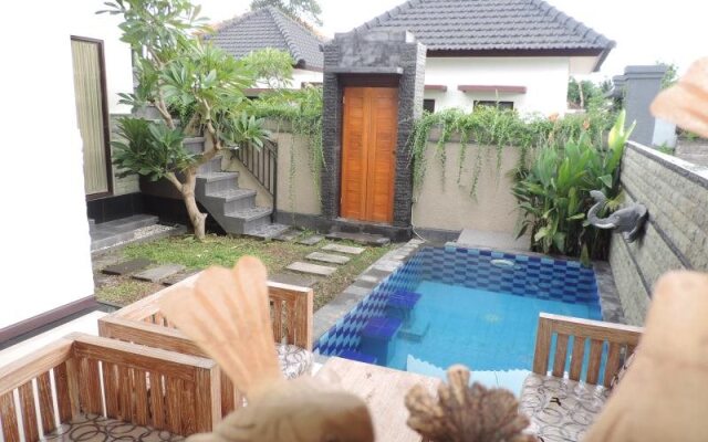 Nini Negari Villa