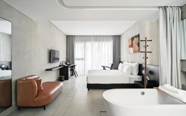 TRIPLE E HOTEL Metro Ben Thanh – Guest Rooms – Ho Chi Minh City