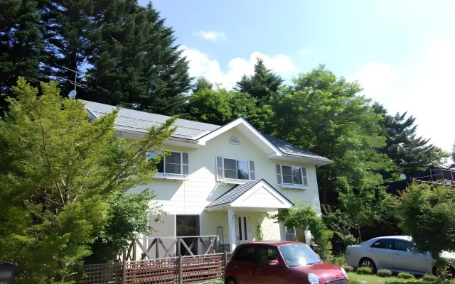 Guesthouse Chaconne Karuizawa