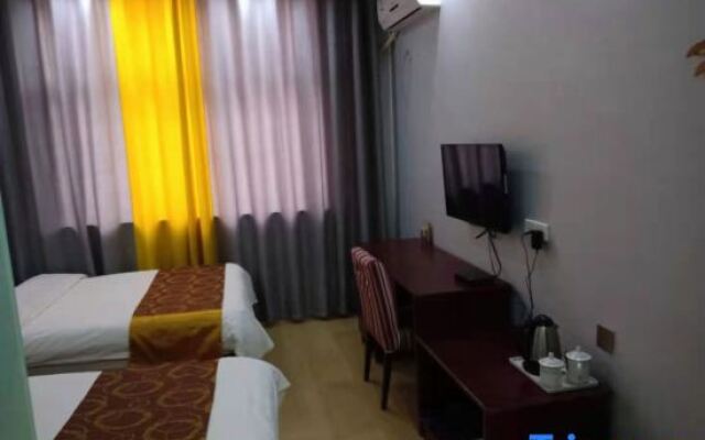 Zhoukou Meijing Business Hotel
