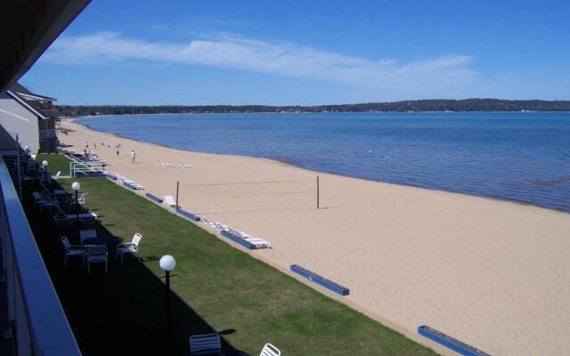 Pinestead Reef Resort