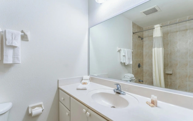 South River Suites