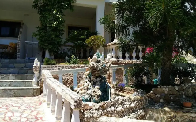 Quiet Place With Efflorescent Garden