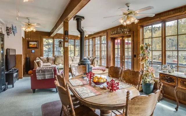 Hooper Homestead Guest Quarters & Spa