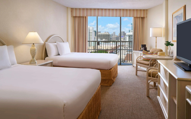 OUTRIGGER Waikiki Paradise Hotel