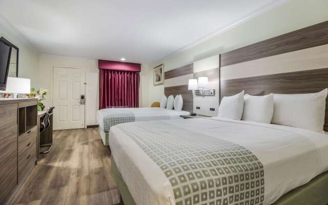 Americas Best Value Inn Columbus, TX