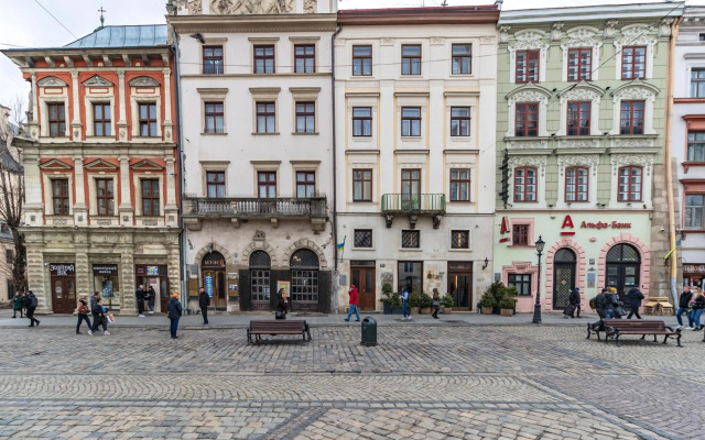 VIP 2 floors apartmens on MAIN SQUARE