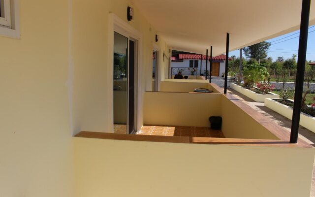 Leeya Hotel Resort