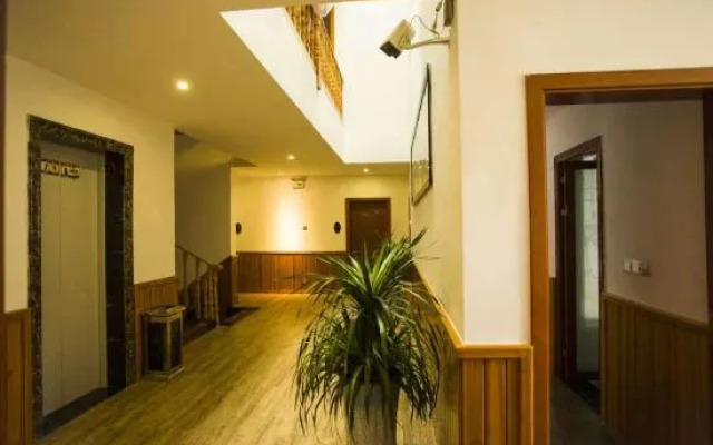 Hibiscus Town Yuntian Villa