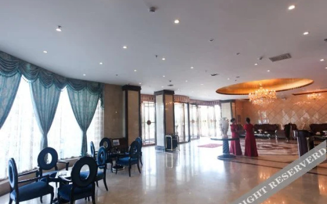 Taihe Hot Spring Holiday Hotel