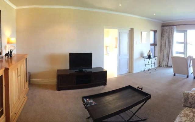 On the Cliff Guest House