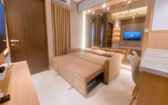 Cozy And Elegant 2Br Apartment At Transpark Bintaro