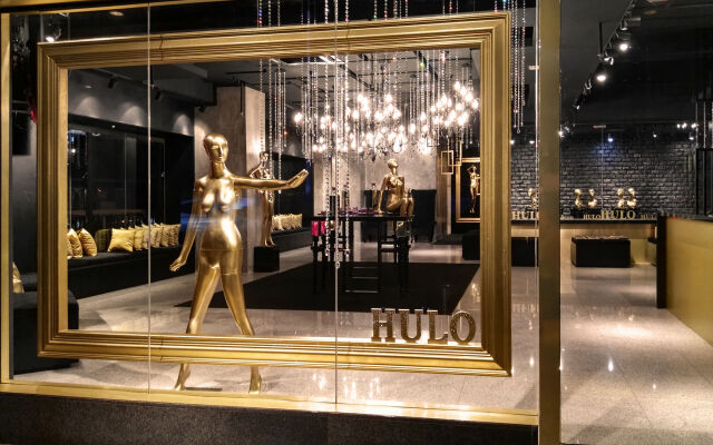 The Hulo Hotel Gallery