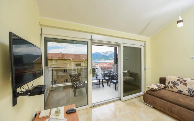 Sea Point II Apart hotel Tivat