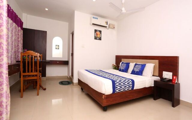 OYO 9417 Seaside Residency