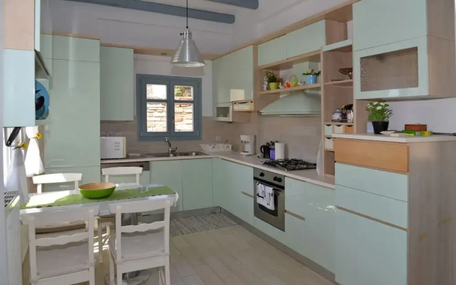 Emmanuela House