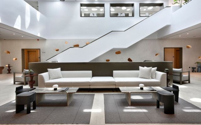 Aeonic Suites and Spa