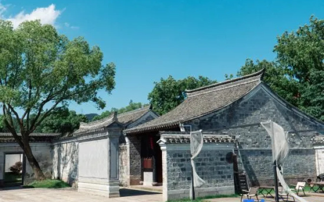 Phoenixes Land•Lmperial Scholar's Mansion（Cicheng Store） – Outside – Ningbo
