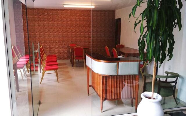 Tia Hotel