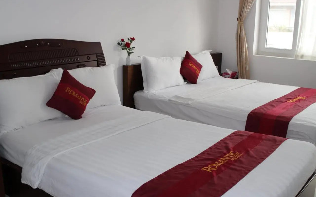 Romantic Hotel