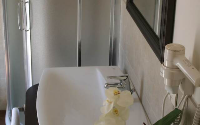 Lhotel Dei Coloniali