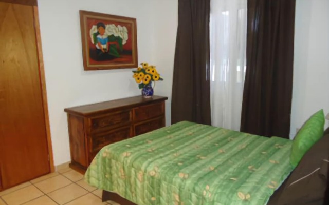 Hotel El Sombrero Suites