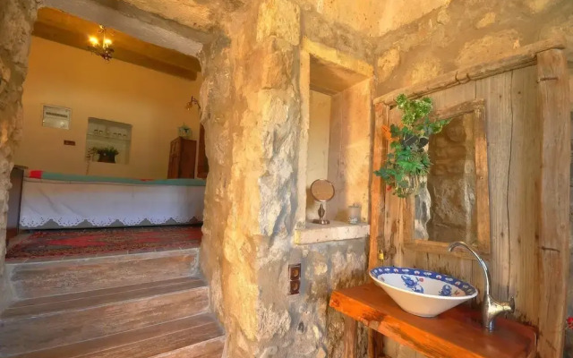 Belisırma Cave Butik Hotel