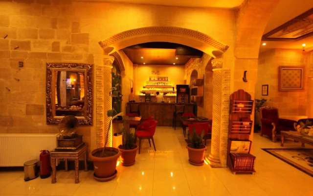 Tughan Hotel