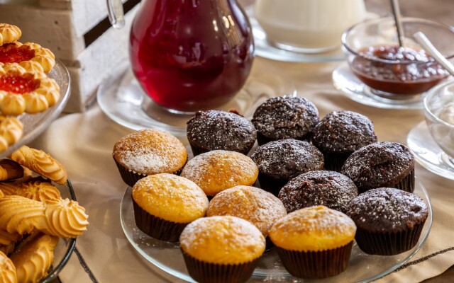 Отель «Ананас»